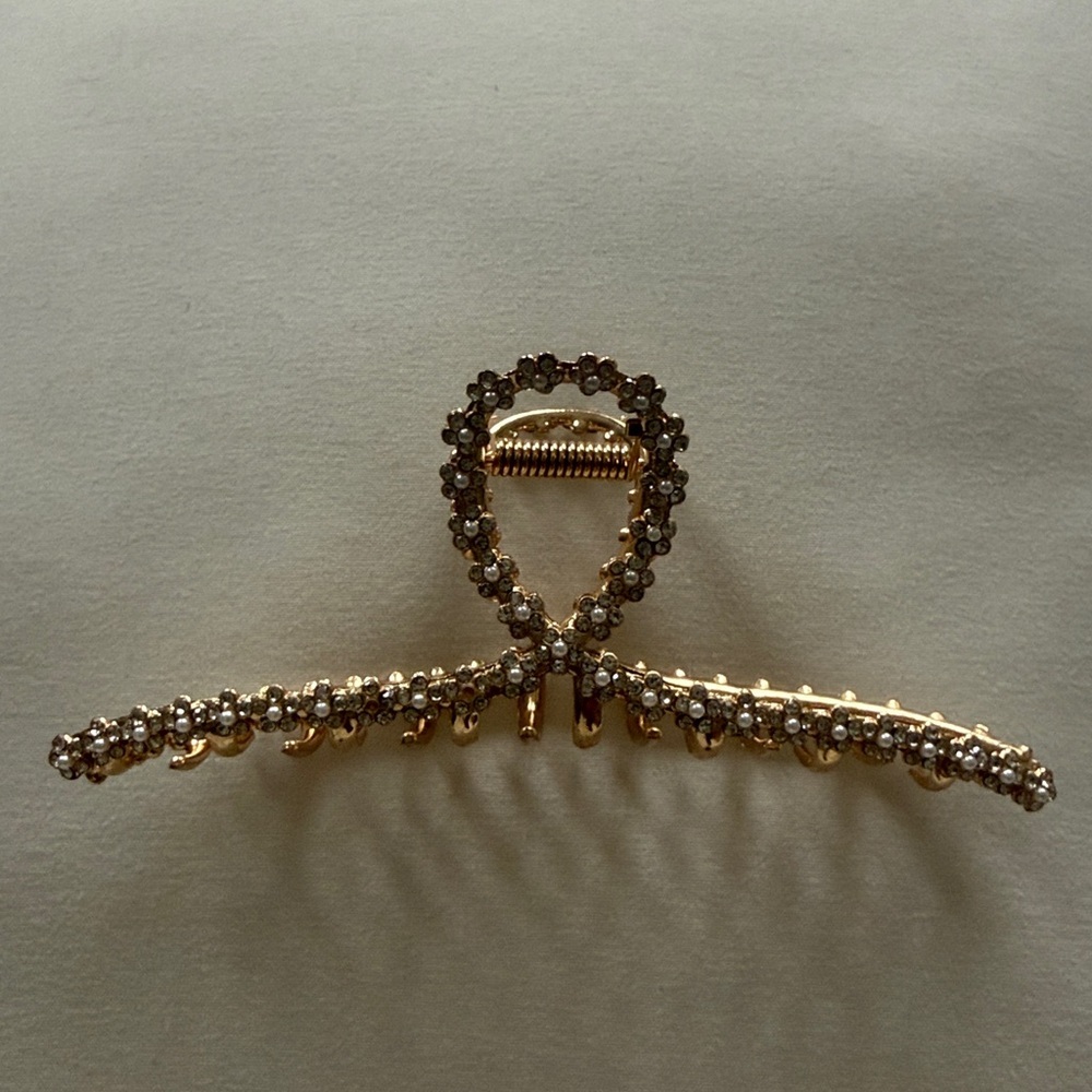 Anthropologie Ettika Scalloped Shell Hair Pin Pearl Jewel Claw Hair Bundle 4 - Picture 12 of 16